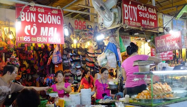 - Top 5 Khu Chợ Ở Sài Gòn Được Mệnh Danh Là Thiên Đường Ẩm Thực