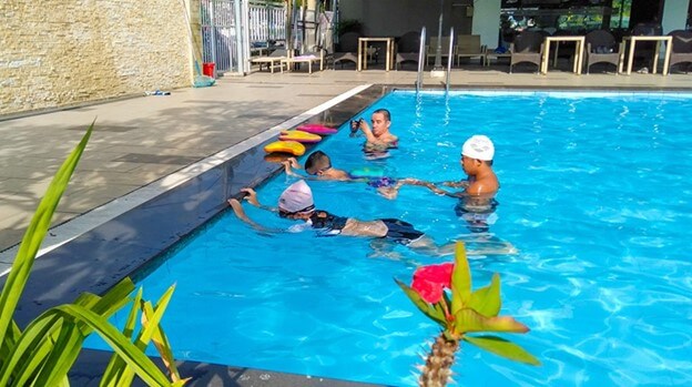 - Top 5 Trung Tâm Dạy Bơi Cho Trẻ Em Tại Đà Nẵng