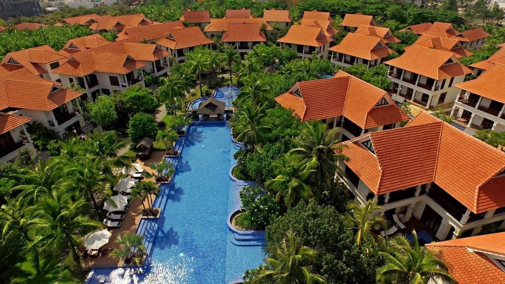 - Top 05 Resort Sang Chảnh Đẳng Cấp Nhất Đà Nẵng