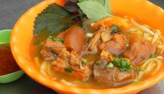 - Top 5 Strange Versions From Noodle Soup Should Try Once In Saigon