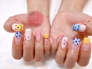 - Top 6 Favorite Cheap Nail Salons in District 3 in HCMC. Ho Chi Minh