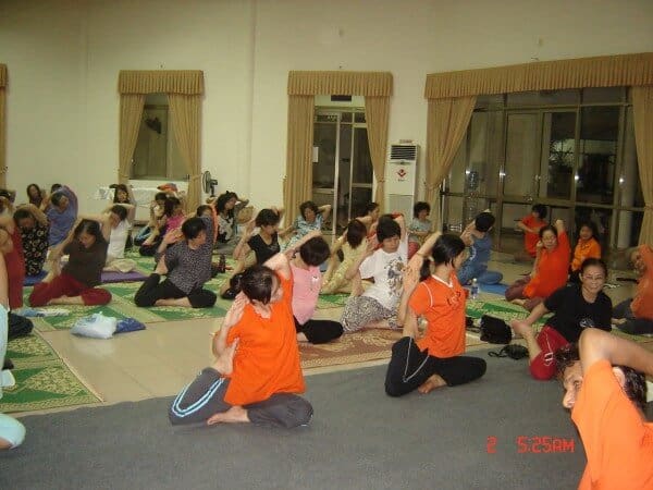 - Top 7 Địa Điểm Tập Yoga Tốt Nhất Tại Hà Nội