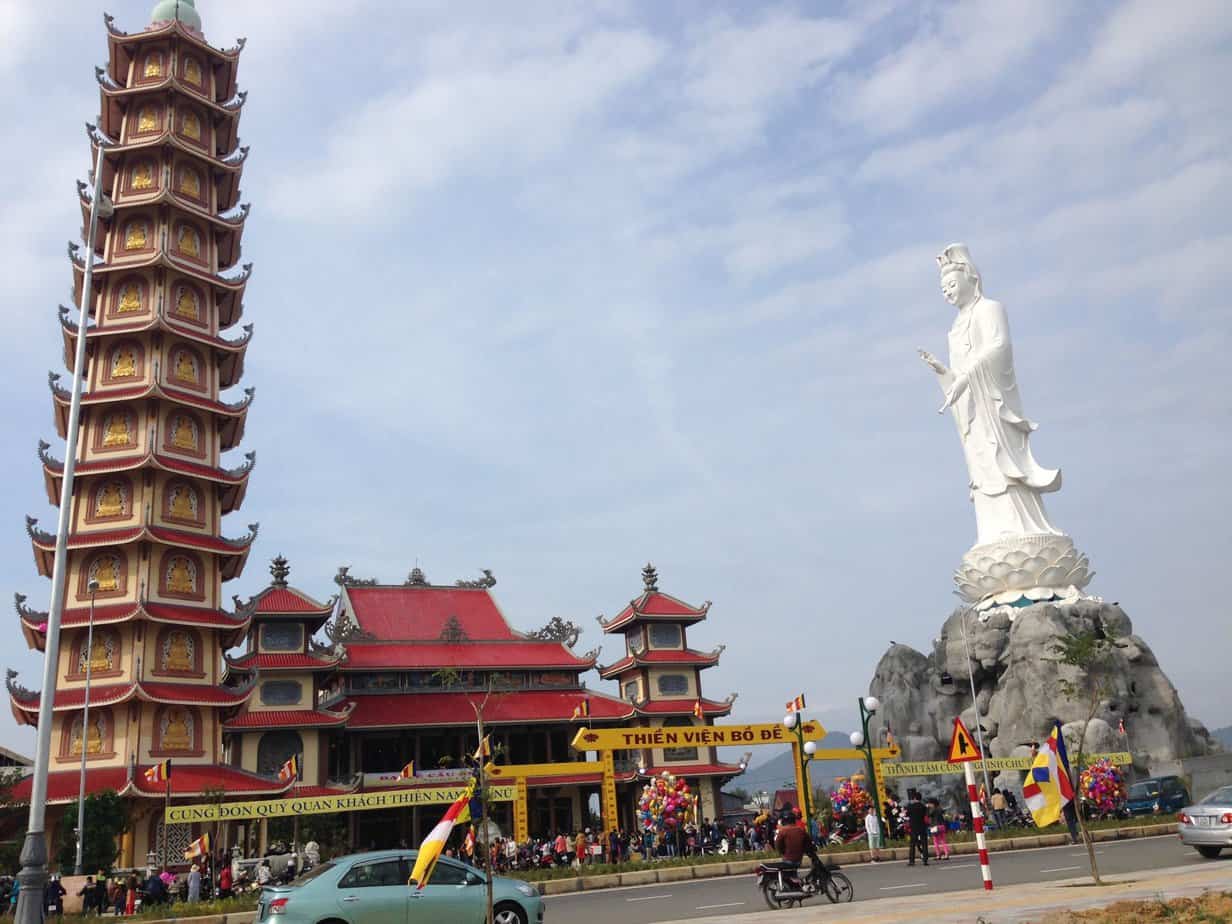 - Top 10 Most Famous Tourist Temples In Da Nang