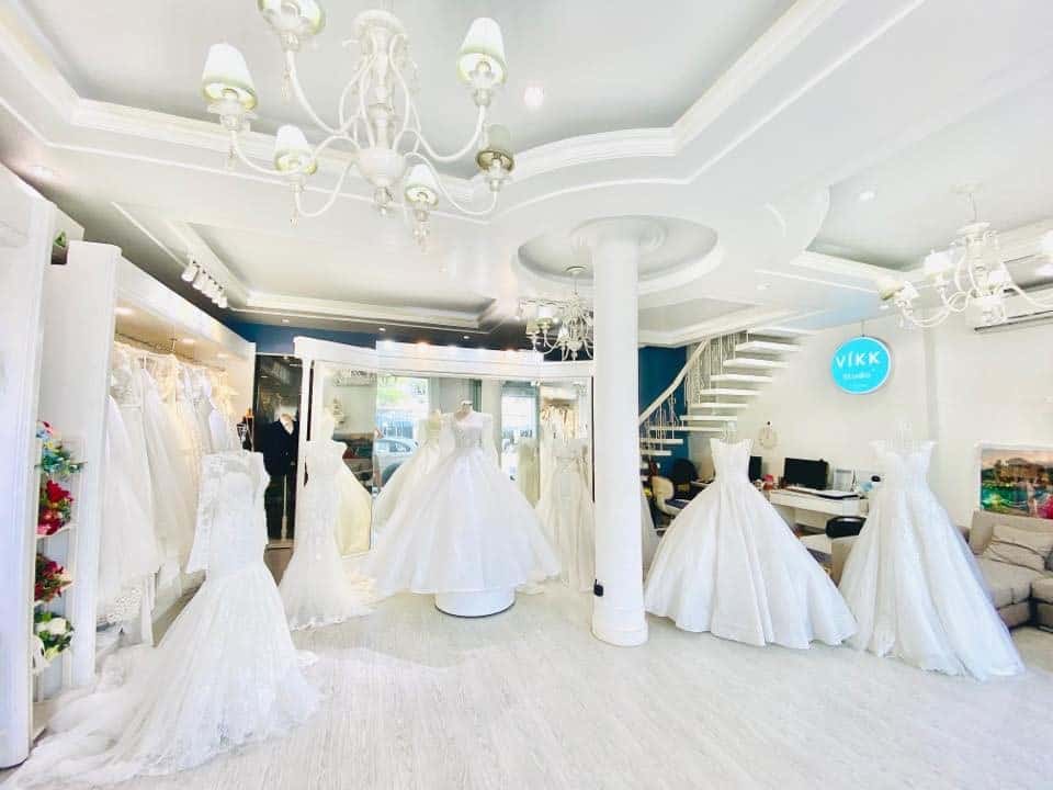 - Top 10 Cửa Hàng Cho Thuê Váy Cưới Đẹp Tuyệt Vời Ở Nha Trang