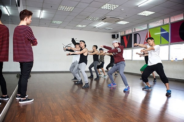 - Top 3 Địa Chỉ Đào Tạo Nhảy Hàn Quốc Nổi Tiếng, Chất Lượng Tại Gò Vấp