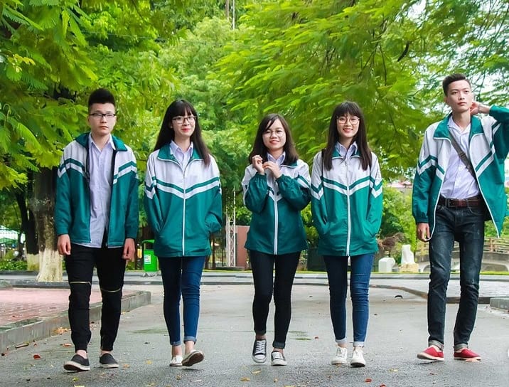 Địa Chỉ Làm Áo Đồng Phục Lớp Tại Phú Yên – Hải Anh Uniform