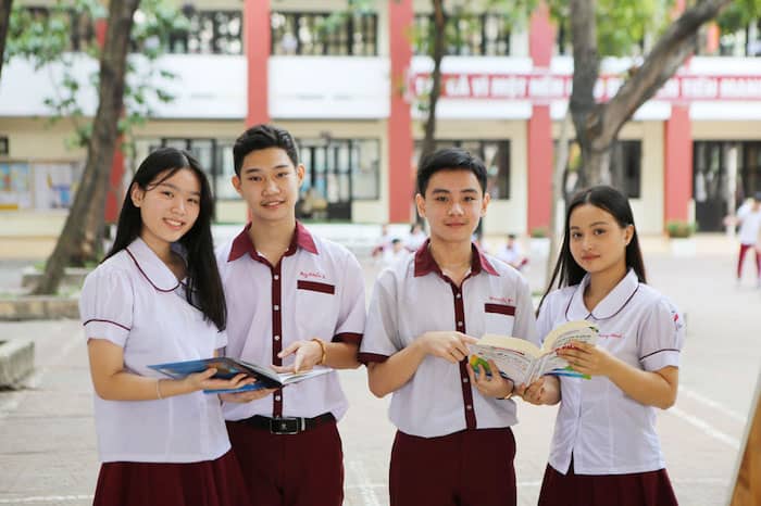 Xưởng may đồng phục học sinh tại Thái Bình