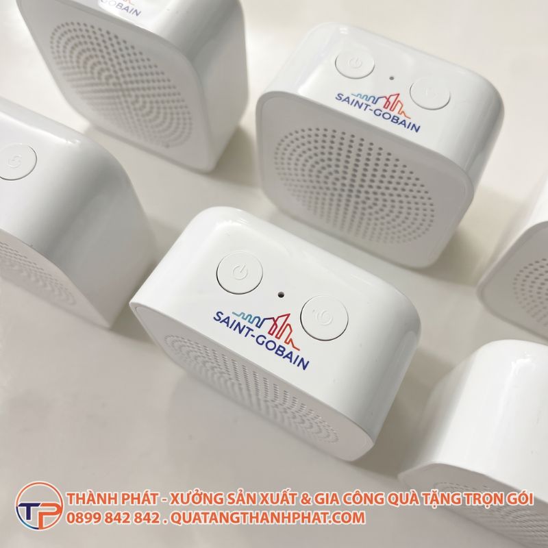 - Top 9+ Công Ty Quà Tặng Doanh Nghiệp HCM Uy Tín, Giá Rẻ